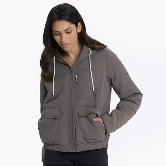 Vuori Tahoe Jacket in Smoke - Picture 7 of 10